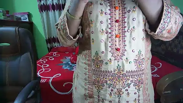 BengaliQueenStar