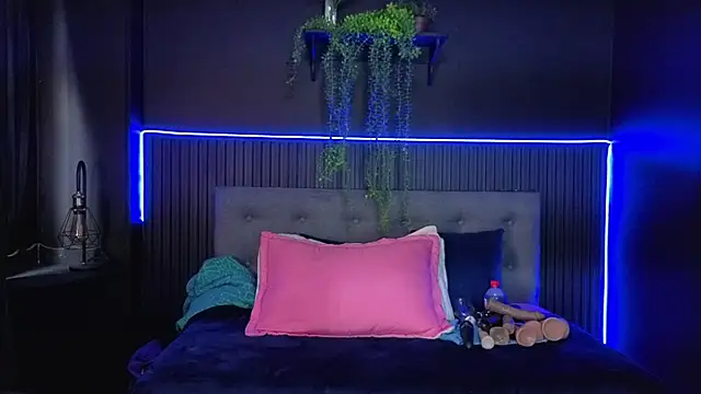sasi_luna webcam