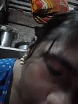 Hot_shiri webcam