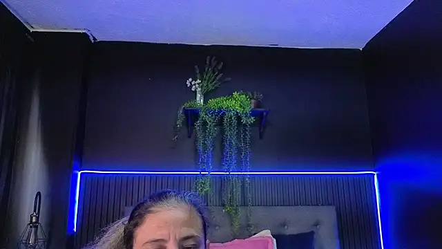 sasi_luna webcam