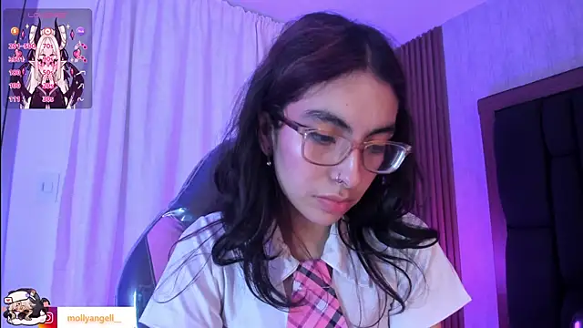 Molly_A webcam