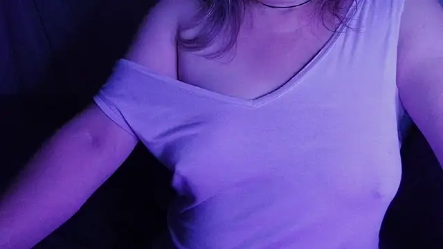 sexynipl webcam