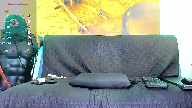 johny_bluexxx live cam on StripChat