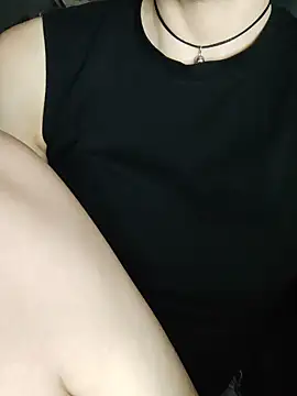 Aashikalaa webcam