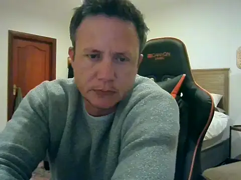 TroyDieselXXX webcam
