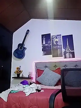Keyla01_ webcam