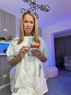 KirstieVegas webcam
