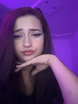 delyrax live cam on StripChat