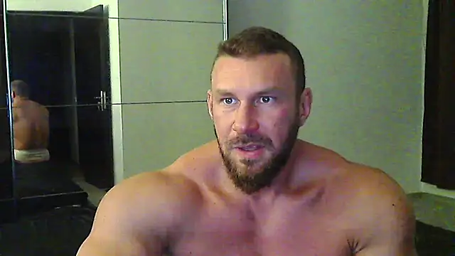muscularkevin webcam