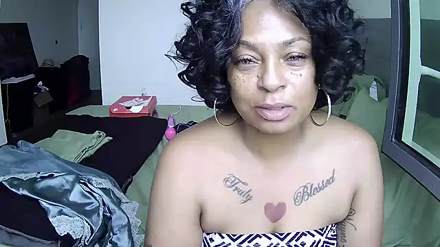 MSweetLindaParks webcam