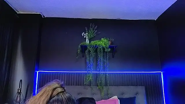 sasi_luna webcam