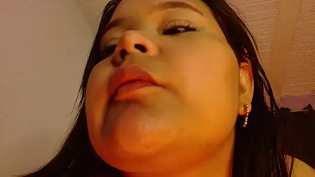 sexychubby___ webcam