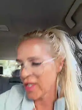 Reyna63 webcam