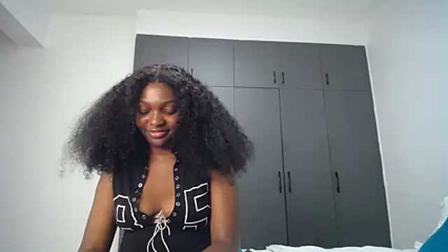 pretty_liya08 (F young) - PAY MY RENT DADDY