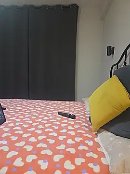 Diamond_Monna webcam