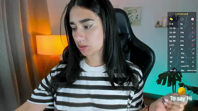 Anya_Volkov webcam