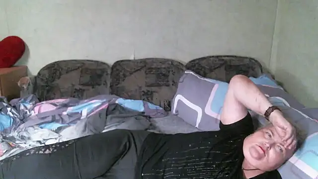 Lana555 live cam on StripChat