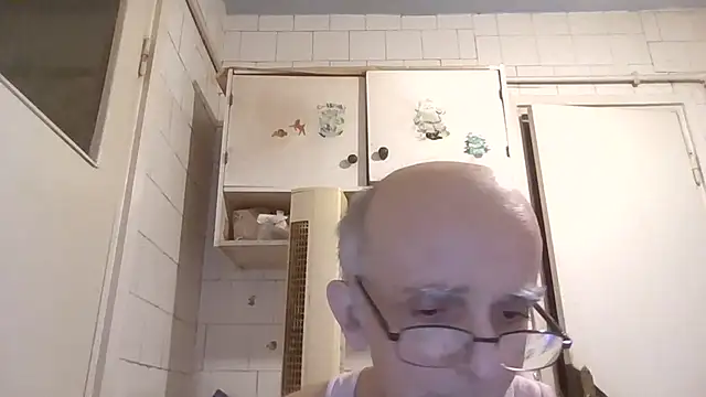 mariusica1@xh webcam