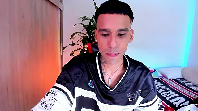 Damianwhite webcam
