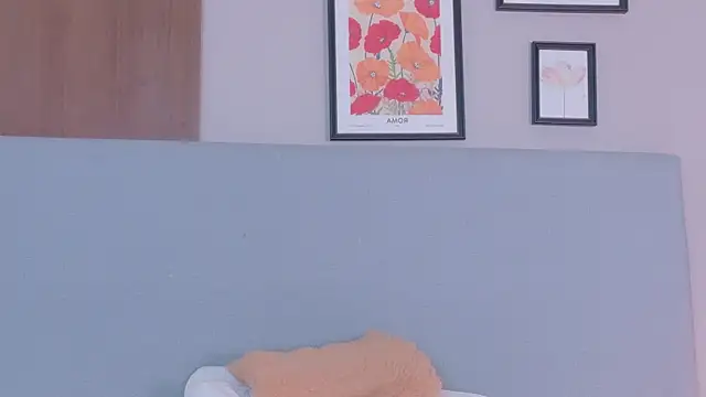 LanaRozz webcam