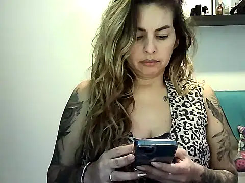 Valery__Rouse_ webcam