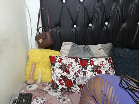 SweetPussyPiexx20 webcam