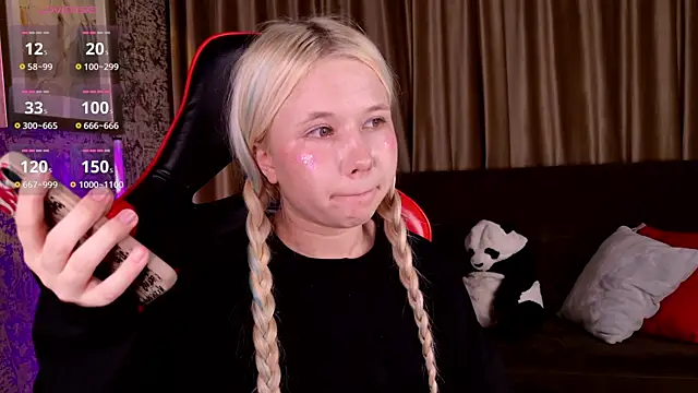 VivieSunn webcam