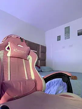 simpson_alice webcam