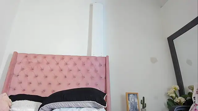MelanyStone_ webcam