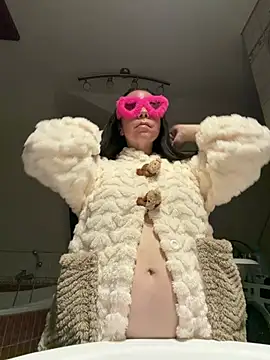 Mercy09107 webcam