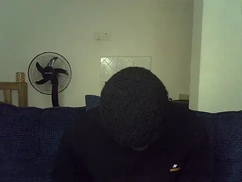 Thee_Biggest webcam