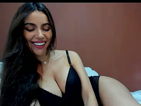 maeve_mackey webcam