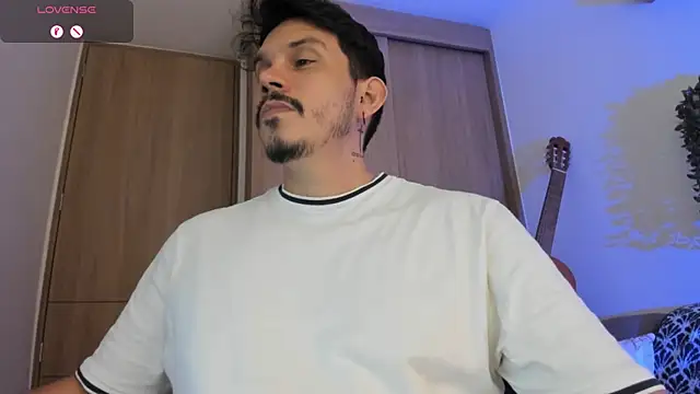 alejandro_stark webcam