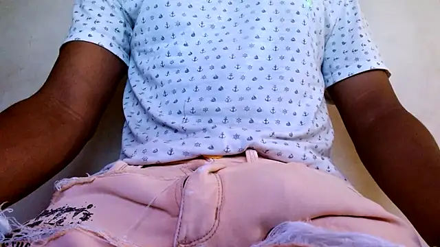 royblackbigpvt webcam