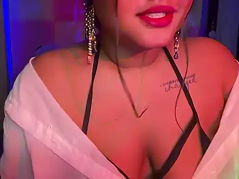 kiara-11 webcam
