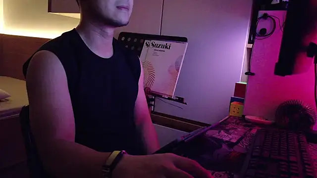 OnlyMan90 webcam