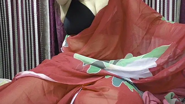 Sexxy_touch webcam