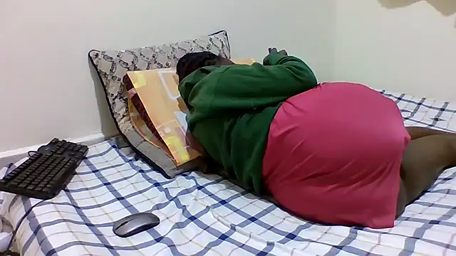 sweetelle09 webcam