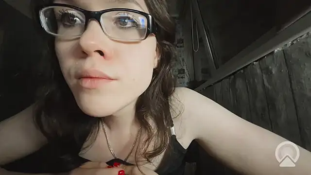 RachelSav webcam