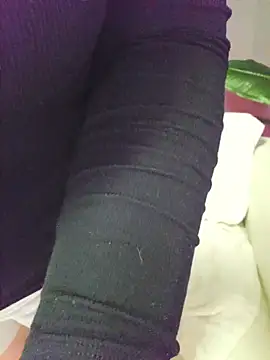 CurvyBonnie_XO webcam