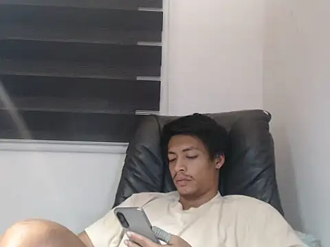 Asian_gregor webcam