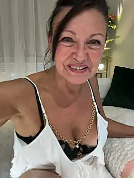 HotLdyllic webcam