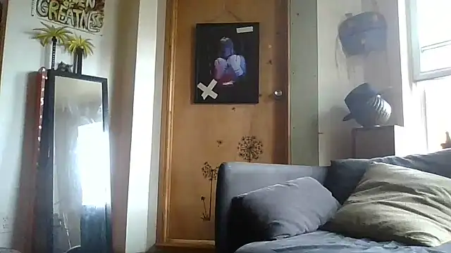 frenchiego webcam