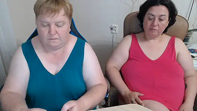 Lindy-Jeanie webcam