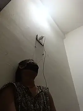 Miss_dollybaby webcam