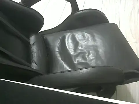 AlexDuo24 webcam