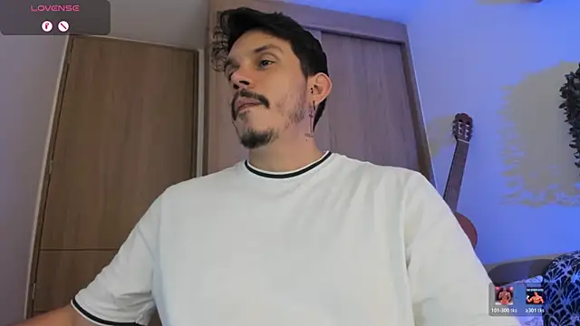 alejandro_stark webcam