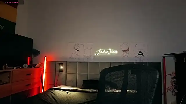 JordanShow webcam