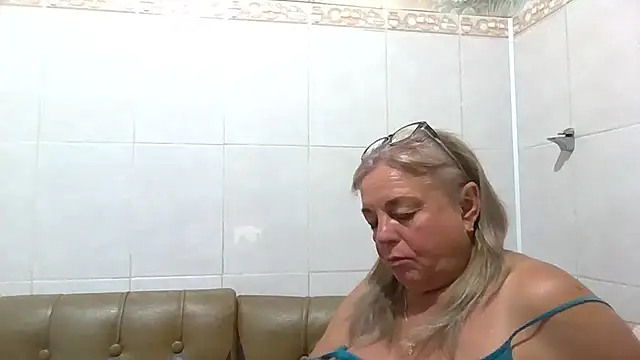 LinaLight88 webcam