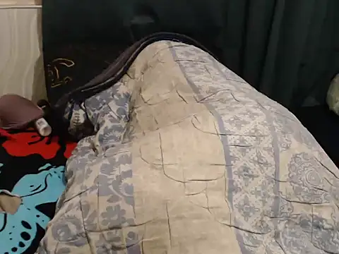 QueenShelly03 webcam